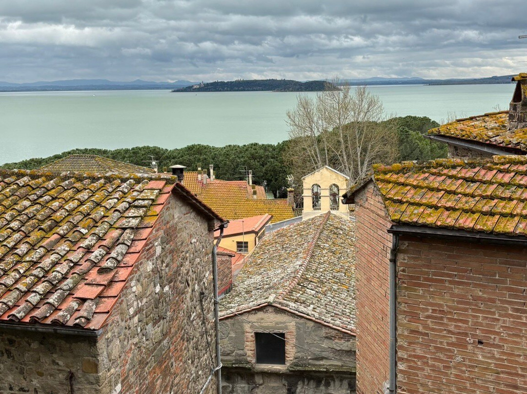Rocca di Passignano-Passignano sul Trasimeno必去景点
