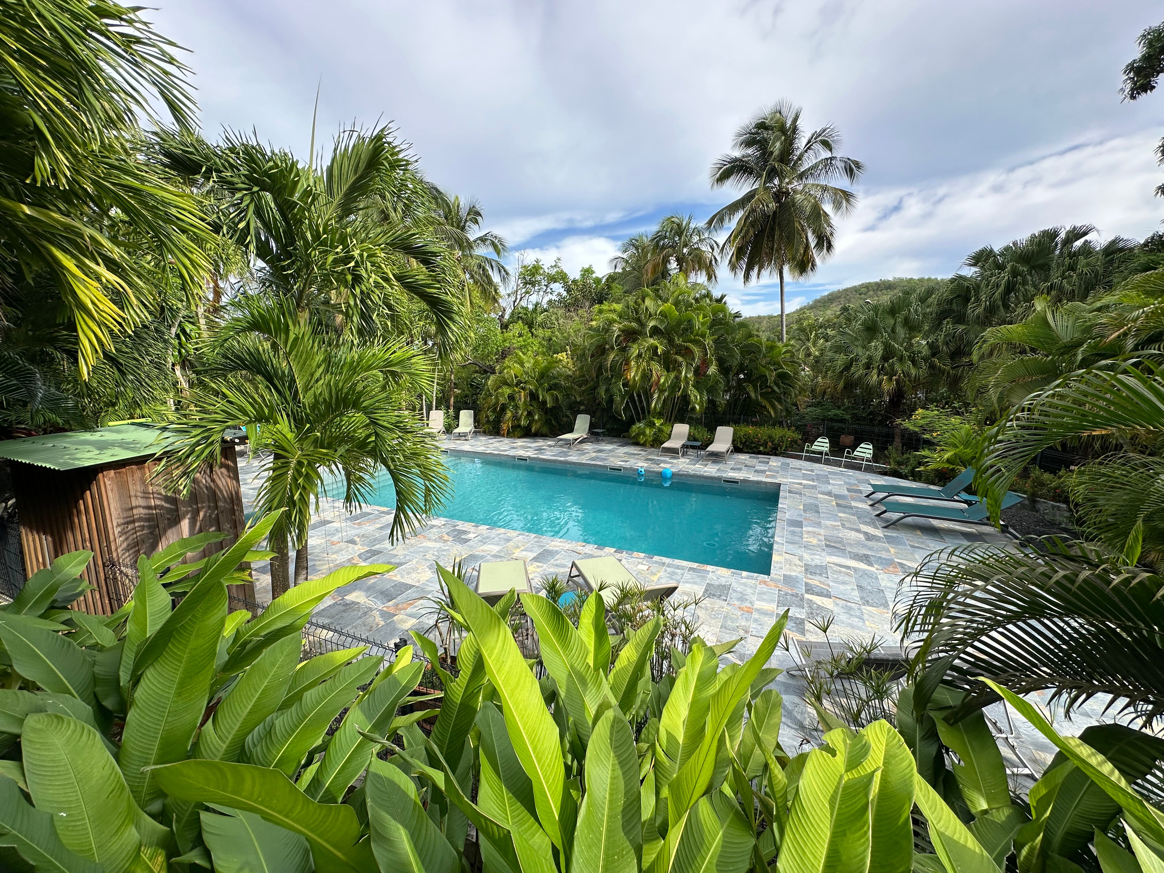 Caraïb' Bay Hotel-泳池