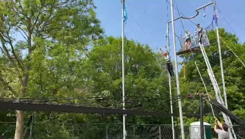 Gorilla Circus - Flying Trapeze School-伦敦必去景点