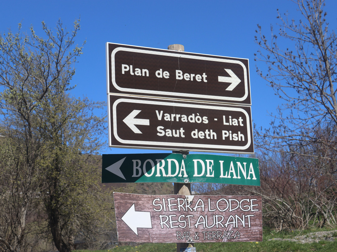 Saut deth Pish-Vielha必去景点