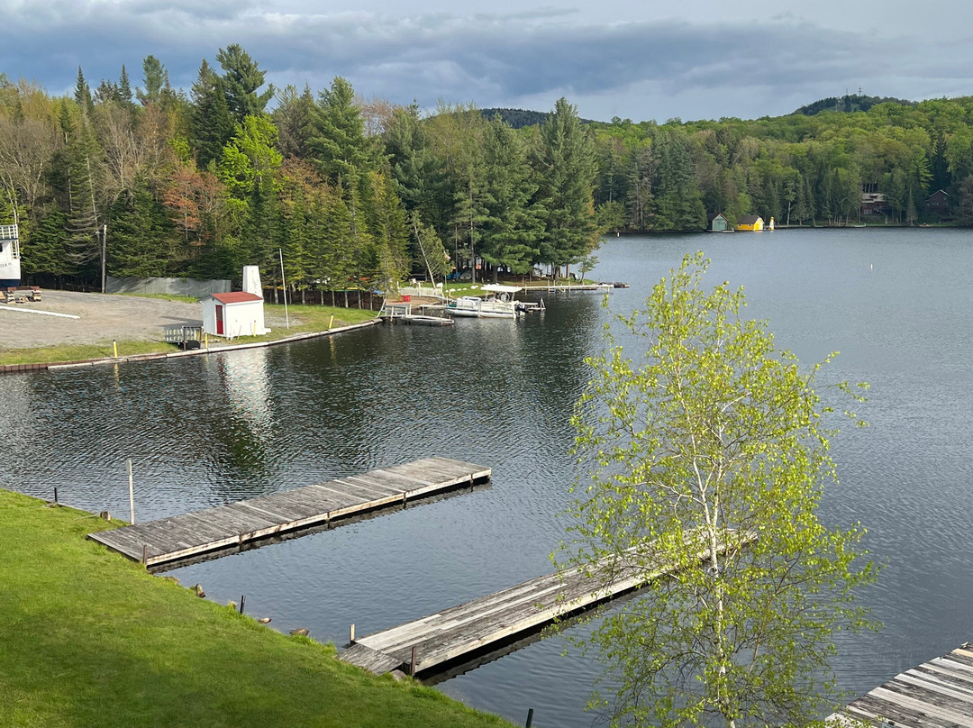 Water's Edge Inn主图