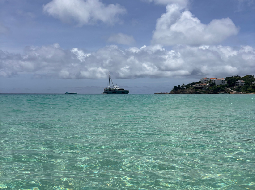 Captain Alan's Boat Charters-Oyster Pond必去景点