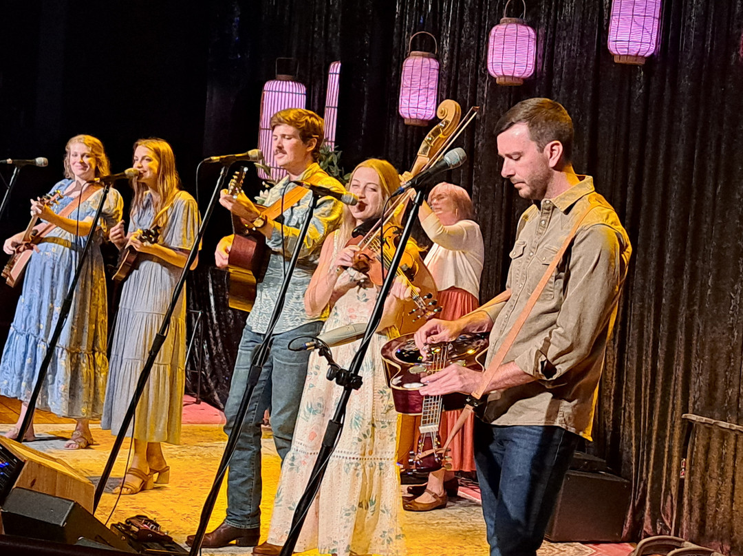 The Petersens-布兰森必去景点