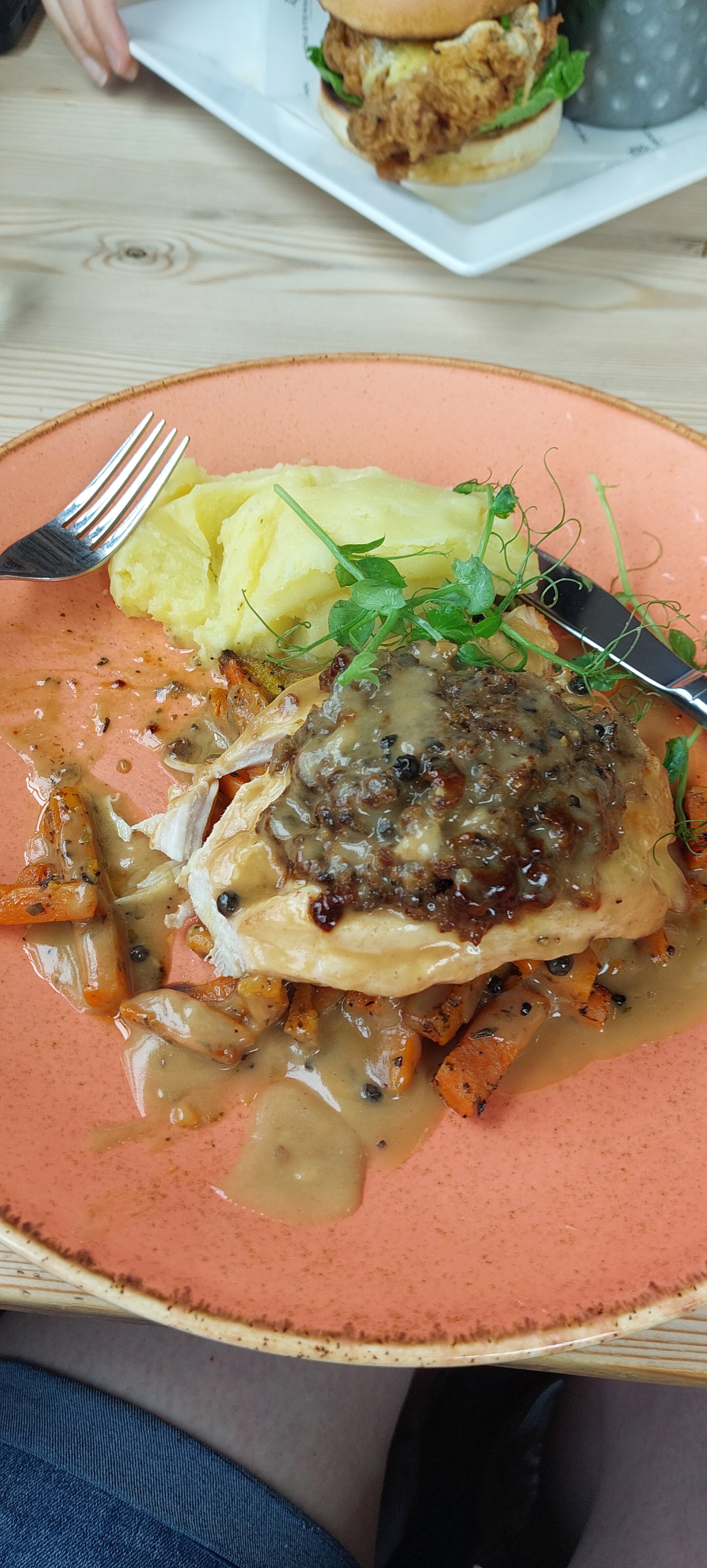 The Steamboat Inn-官方