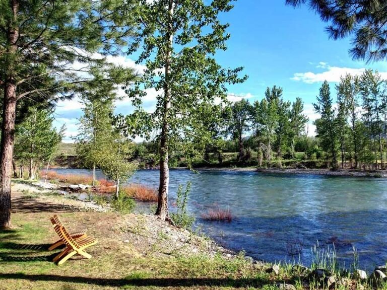 River Run Inn & Cabins-浴室