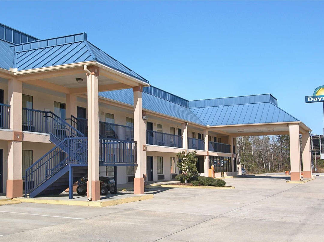 Days Inn by Wyndham Ocean Springs