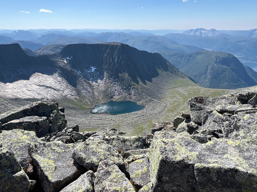 Melderskin (1426 moh)-Rosendal必去景点