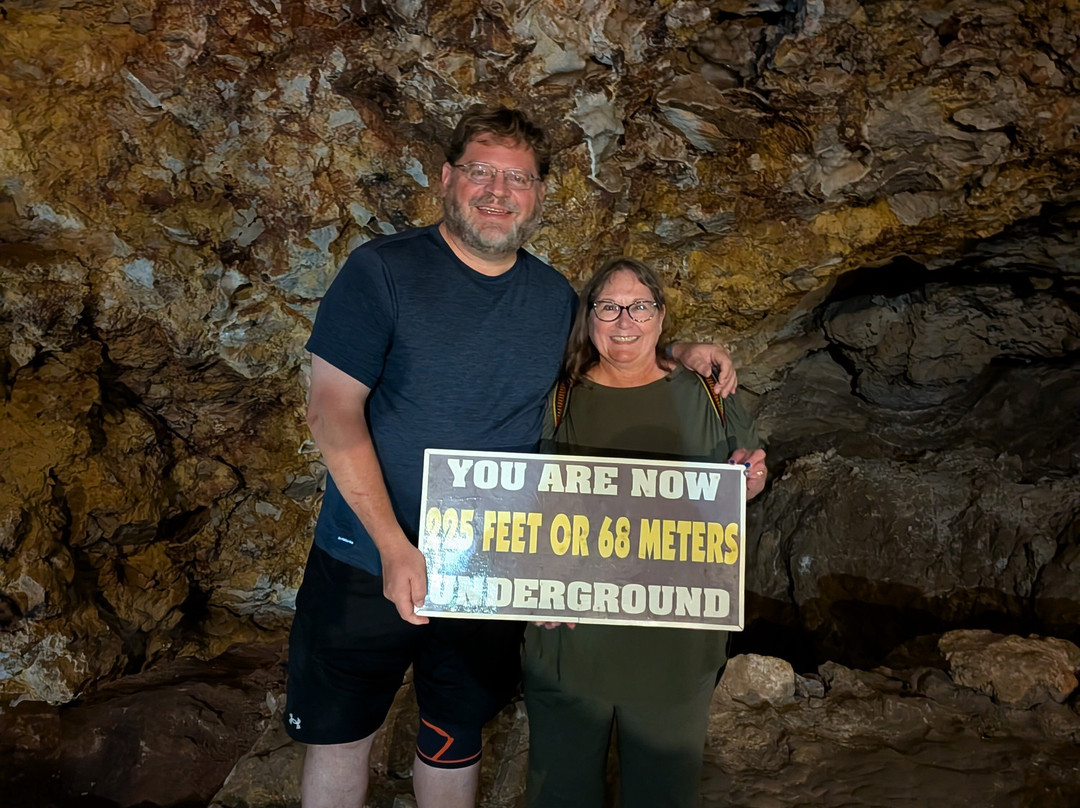 Black Hills Caverns-拉皮德城必去景点