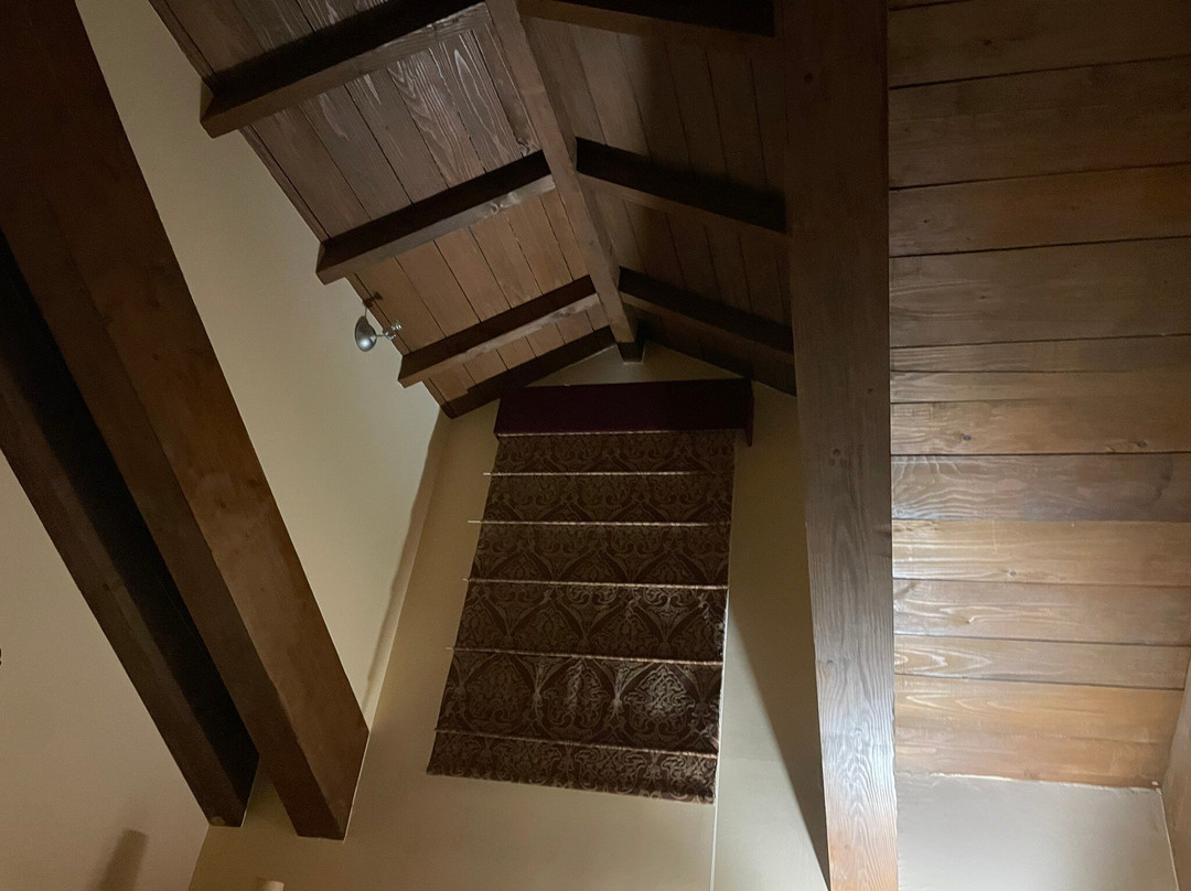 普谢克宫殿酒店主图