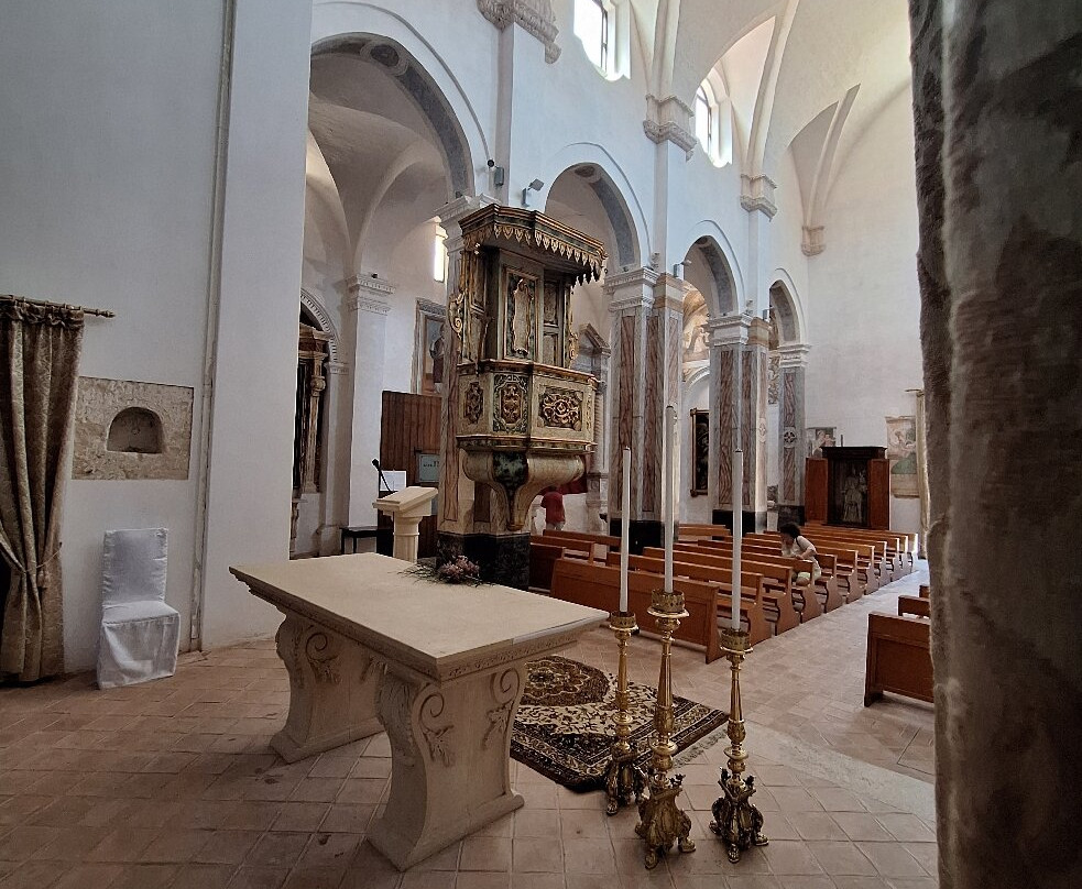 Chiesa Madre della Vergine del Rosario-Ginosa必去景点