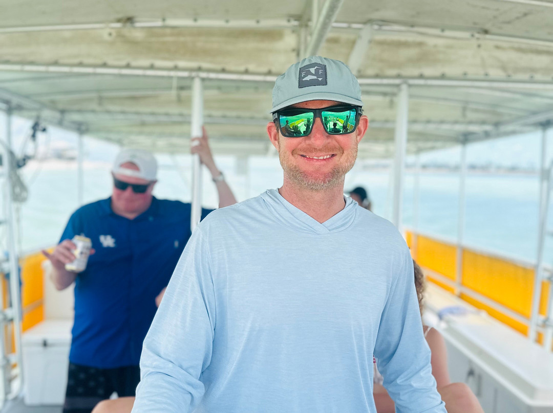 Adventures in Paradise Fort Myers Beach-迈尔斯堡海滩必去景点