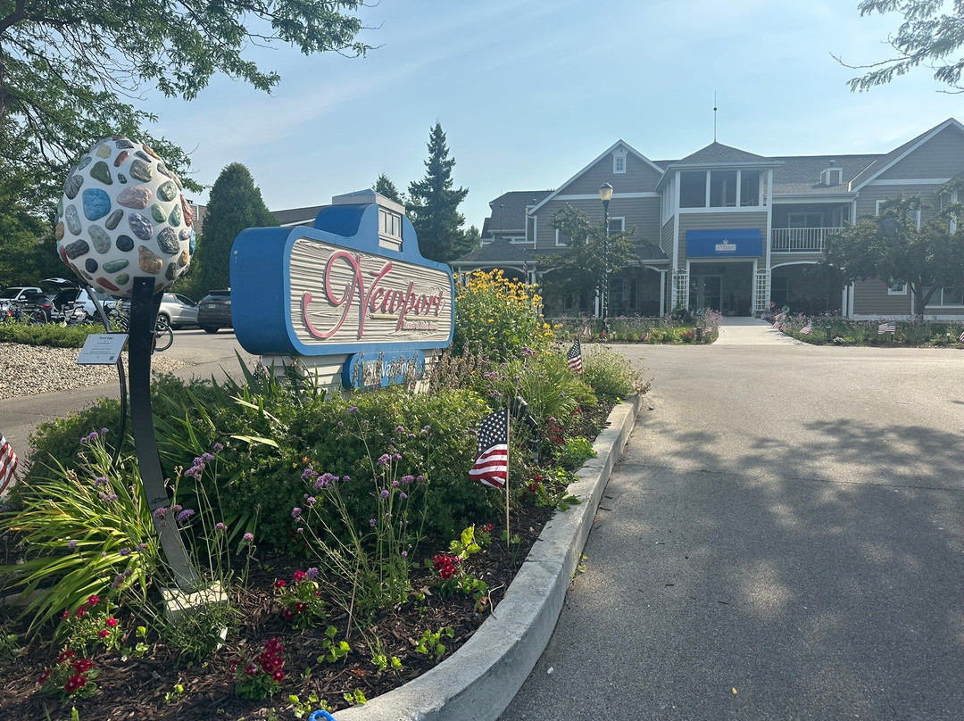 Newport Resort主图