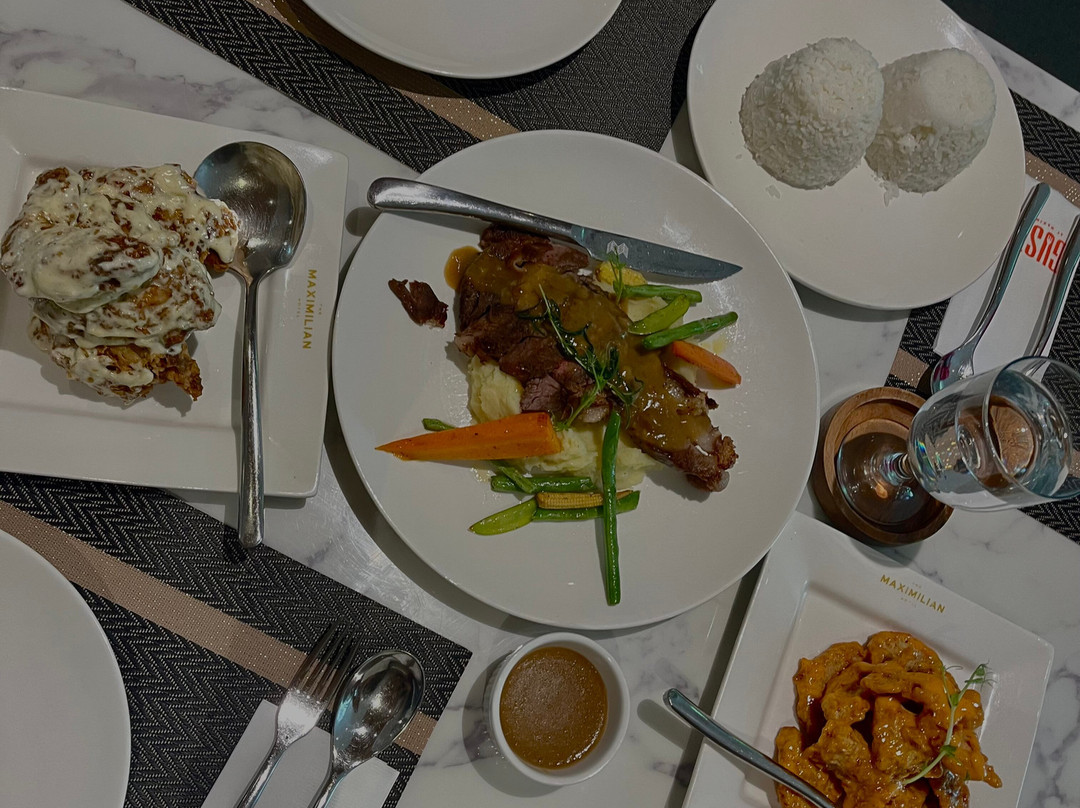 The Maximilian Hotel主图