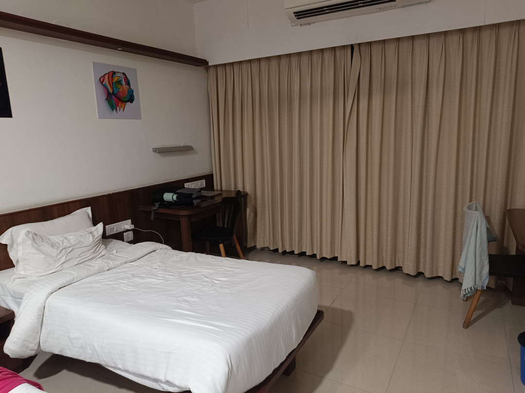 Sandipani Hometel主图