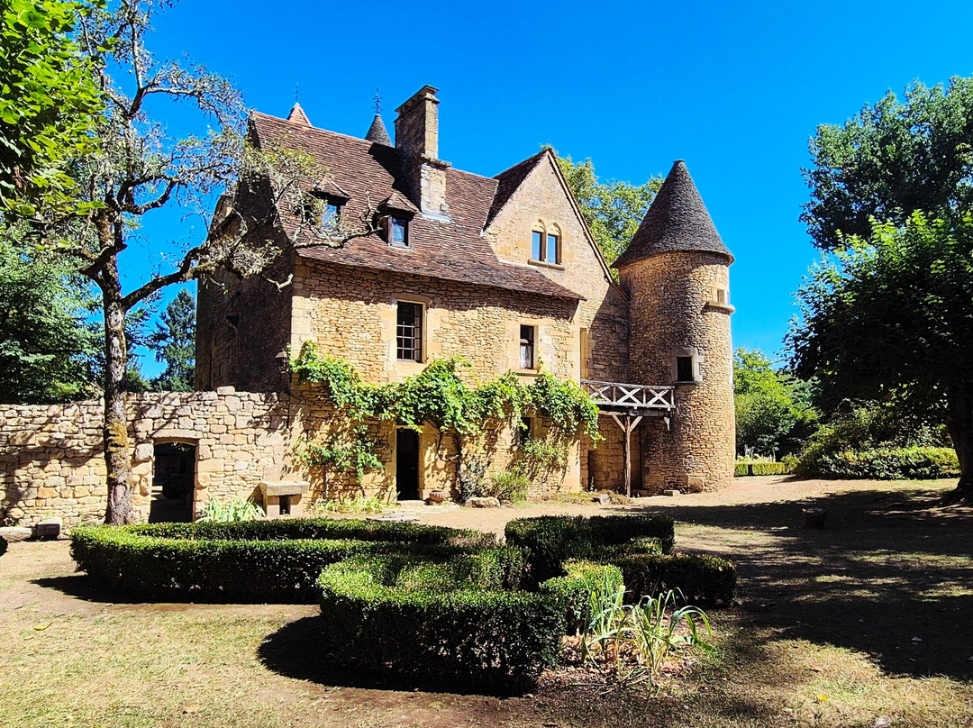 Donjon Et Manoir De La Salle