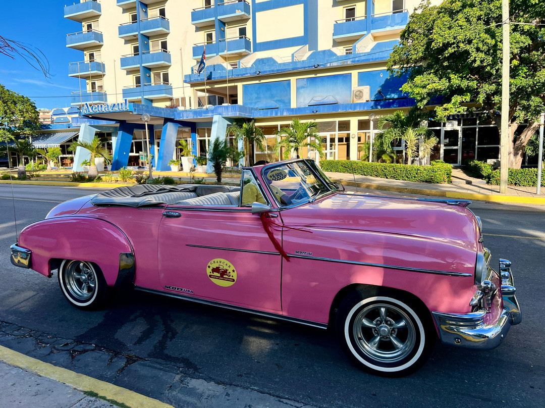 Havana 60 Classic Cars Tours-巴拉德罗必去景点