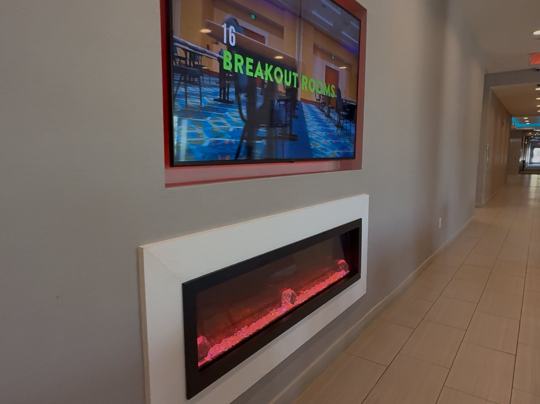 La Quinta Inn & Suites by Wyndham McAllen Convention Center主图