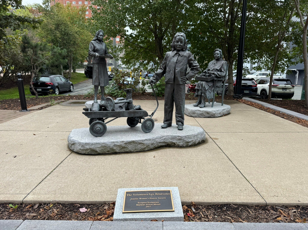 Halifax Waterfront Boardwalk-哈利法克斯必去景点