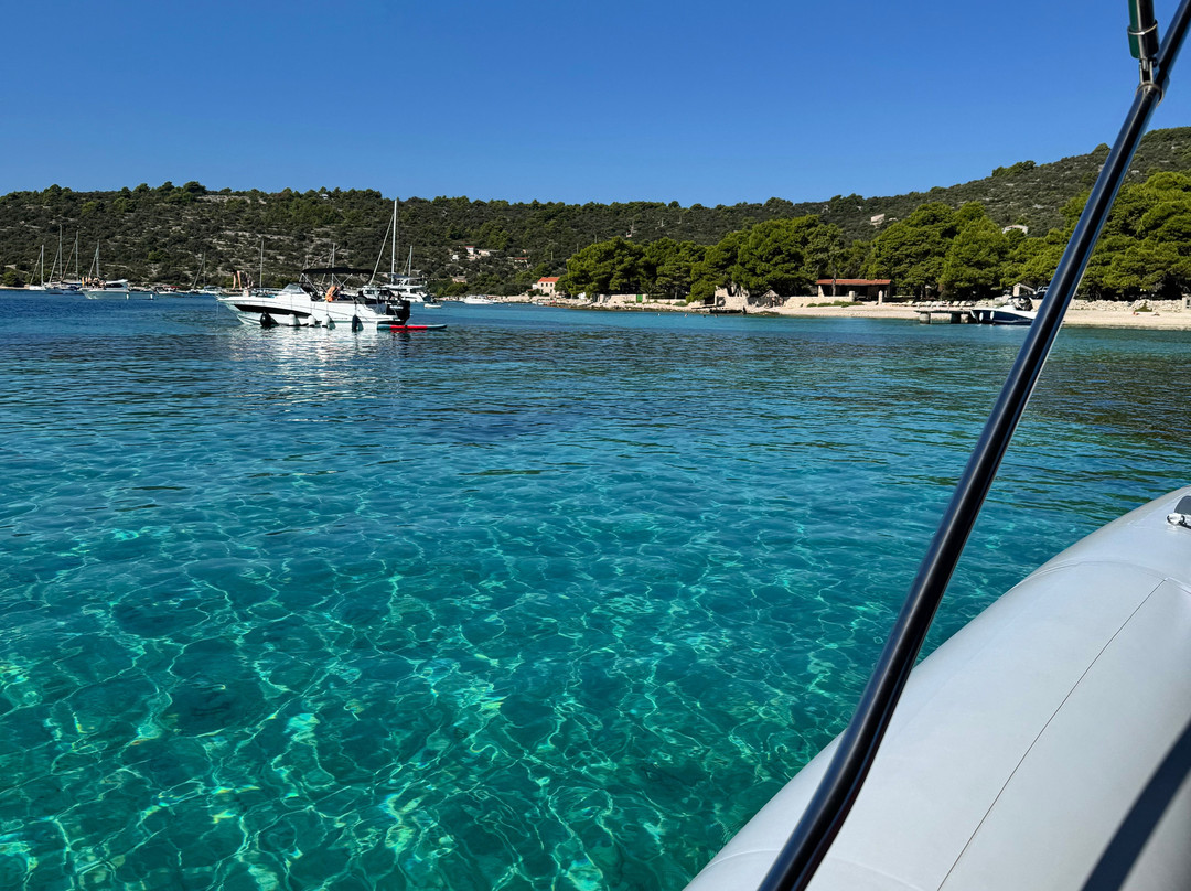 Kaštela Boat Tours-Kastel Kambelovac必去景点