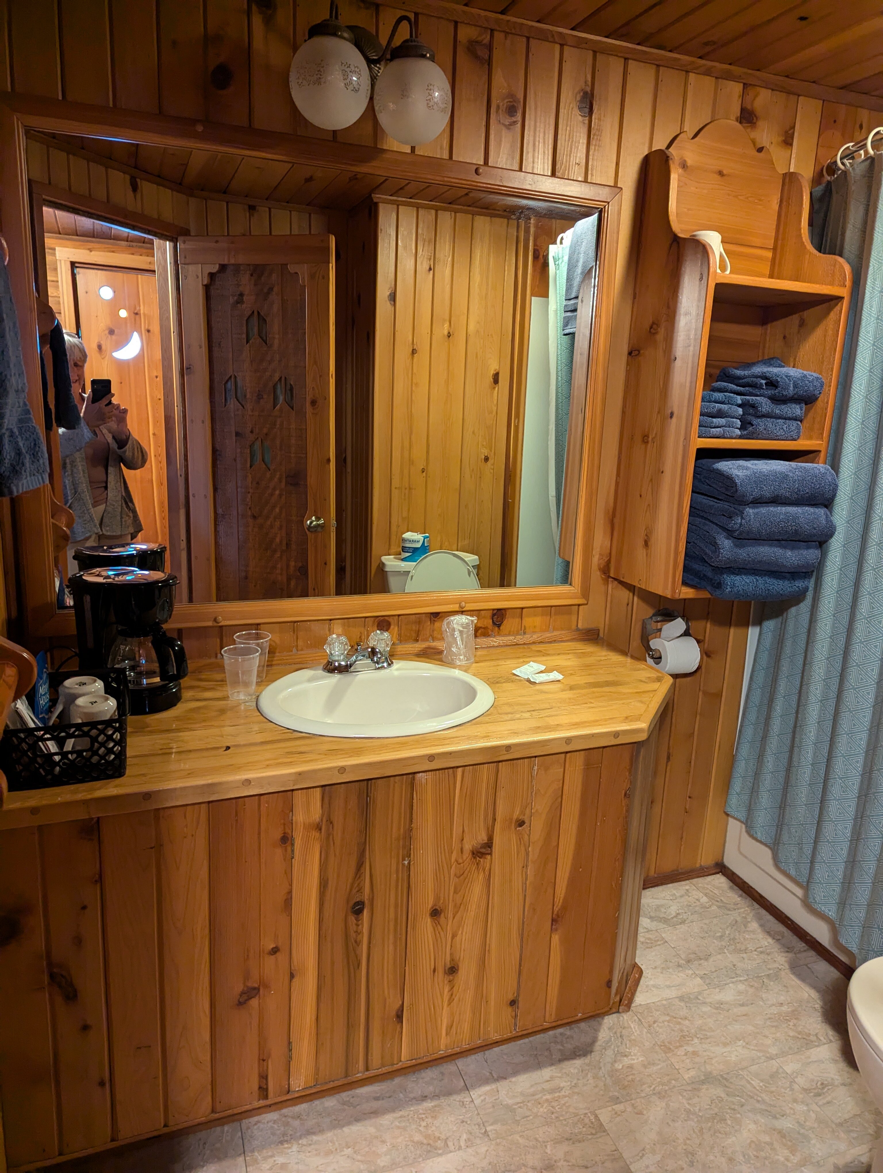 Whistling Swan Motel-官方