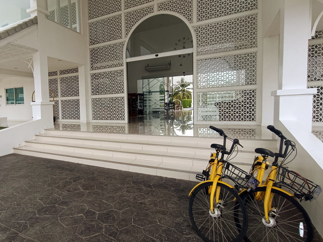 White House Hotel主图