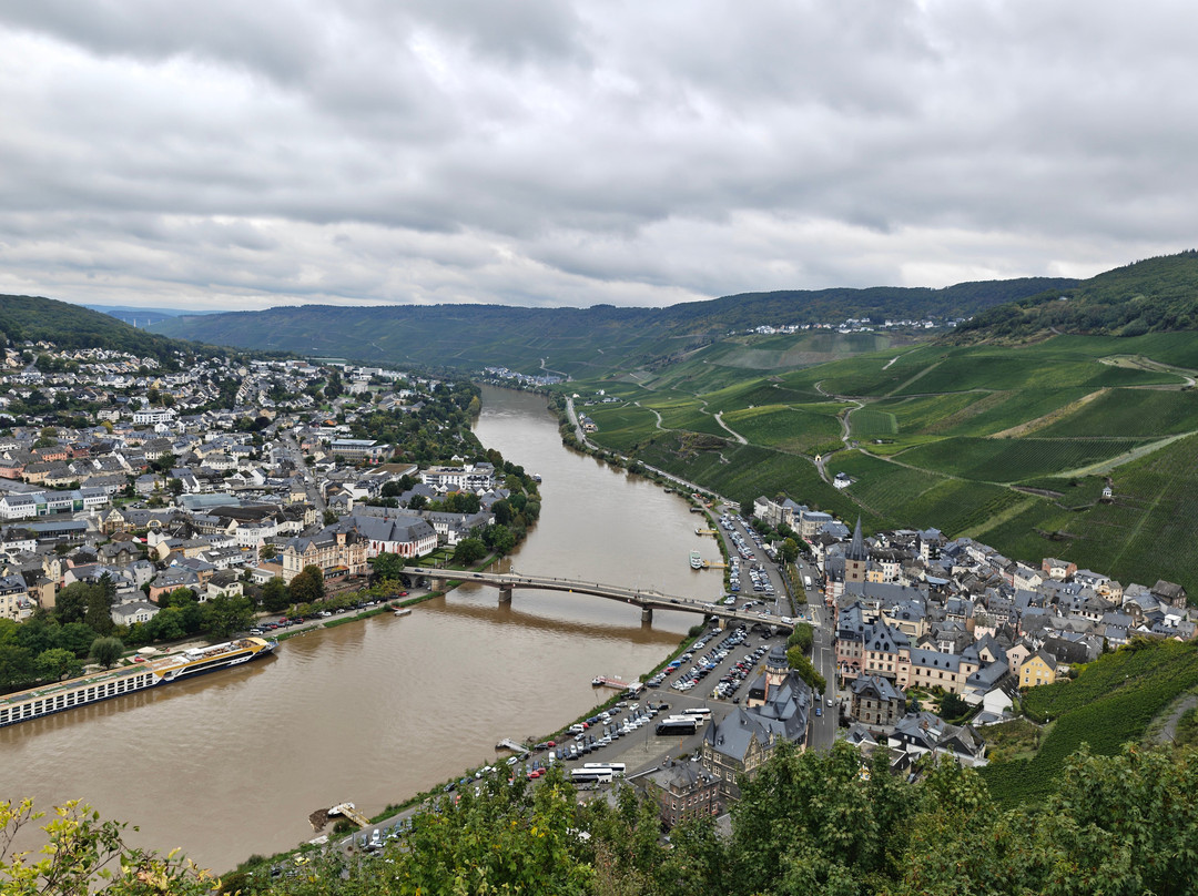 Burgruine-Landshut-贝恩卡斯特尔－屈斯必去景点