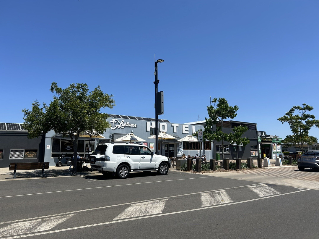 Lighthouse Hotel Motel主图