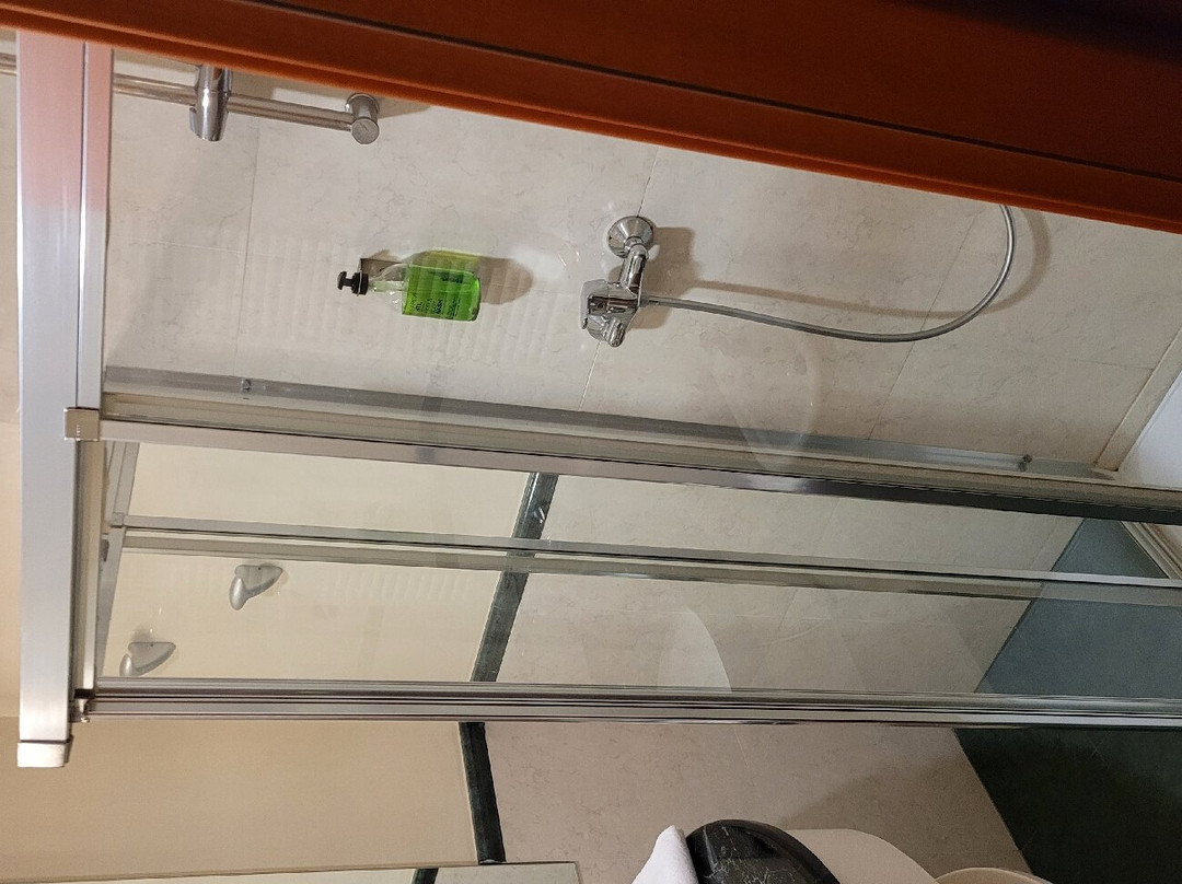 加尔达酒店主图