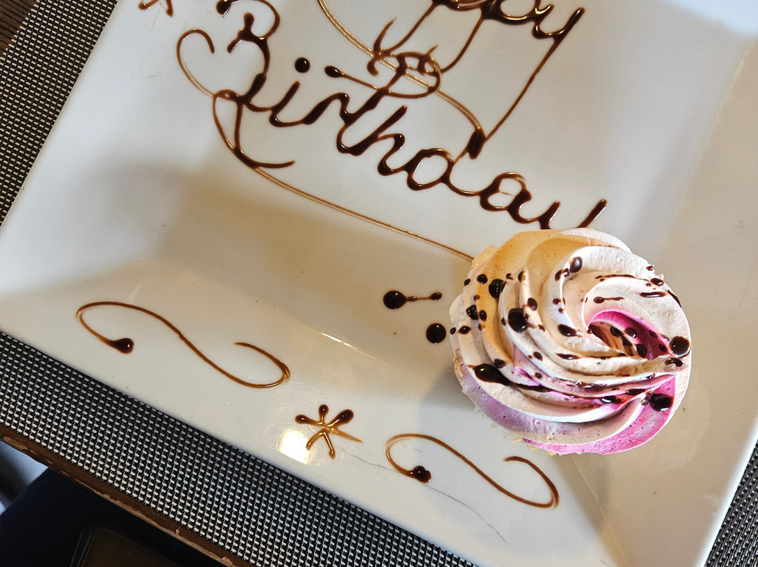 Mike's Tours & Transportation-蒙特戈贝必去景点