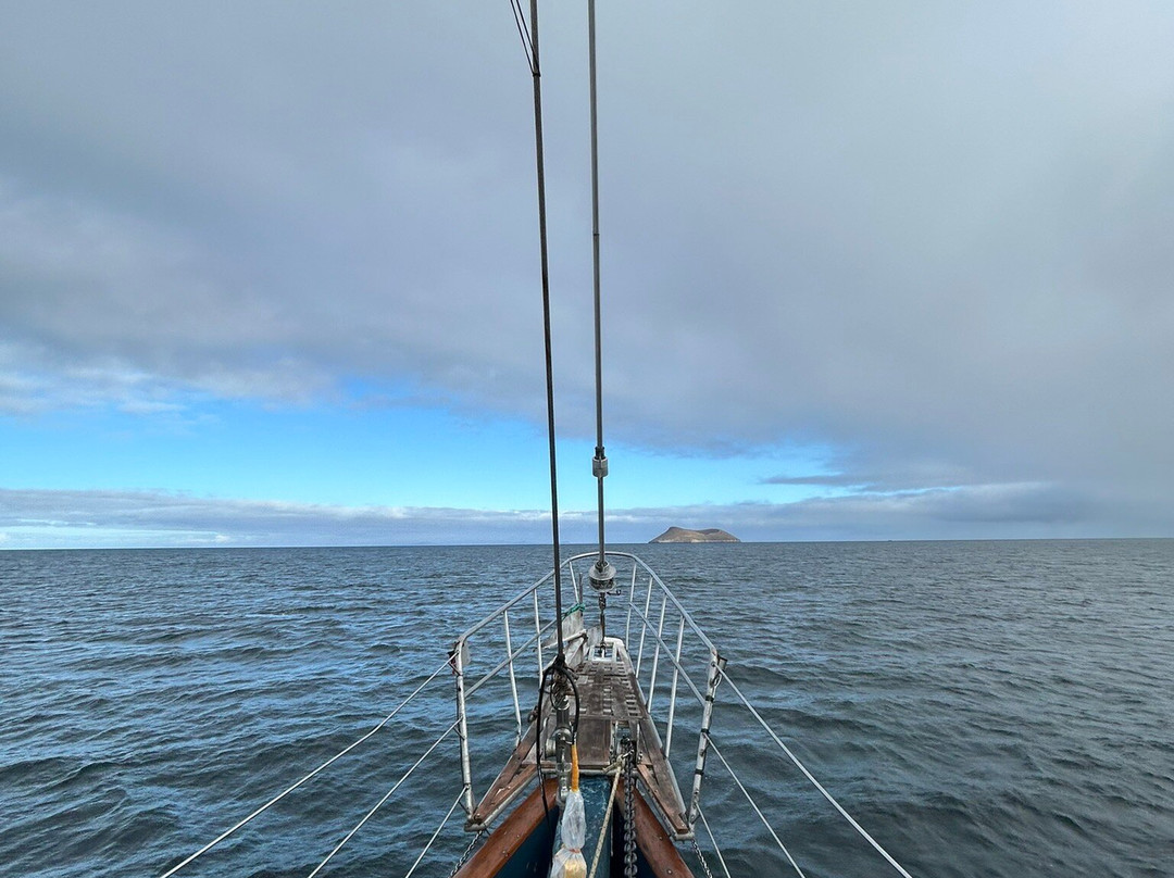 Metropolitan Touring-Baltra必去景点