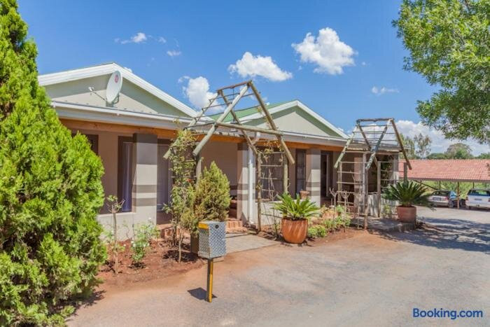 Shalom Guesthouse