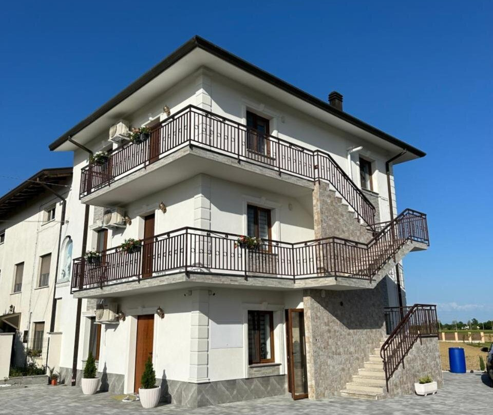 Damiani B&b