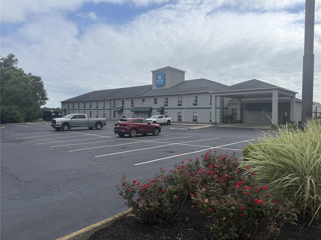 Surestay By Best Western Obetz Rickenbacker Airport