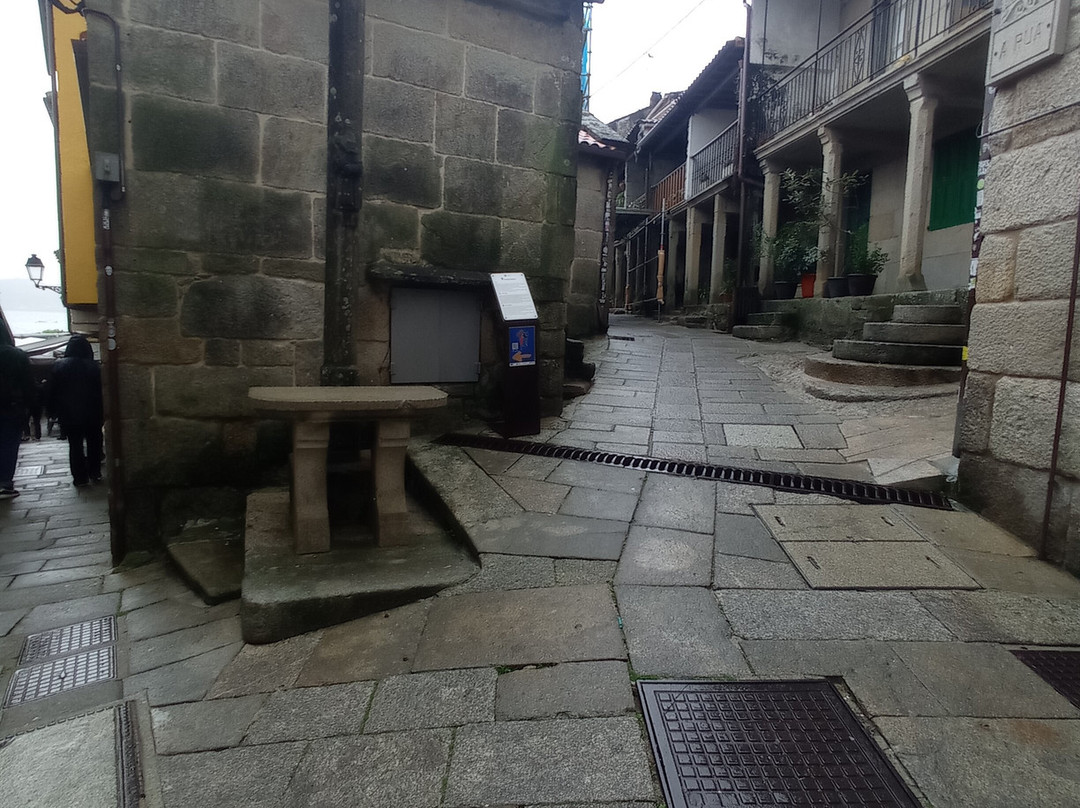 Historic Old Town-Combarro必去景点