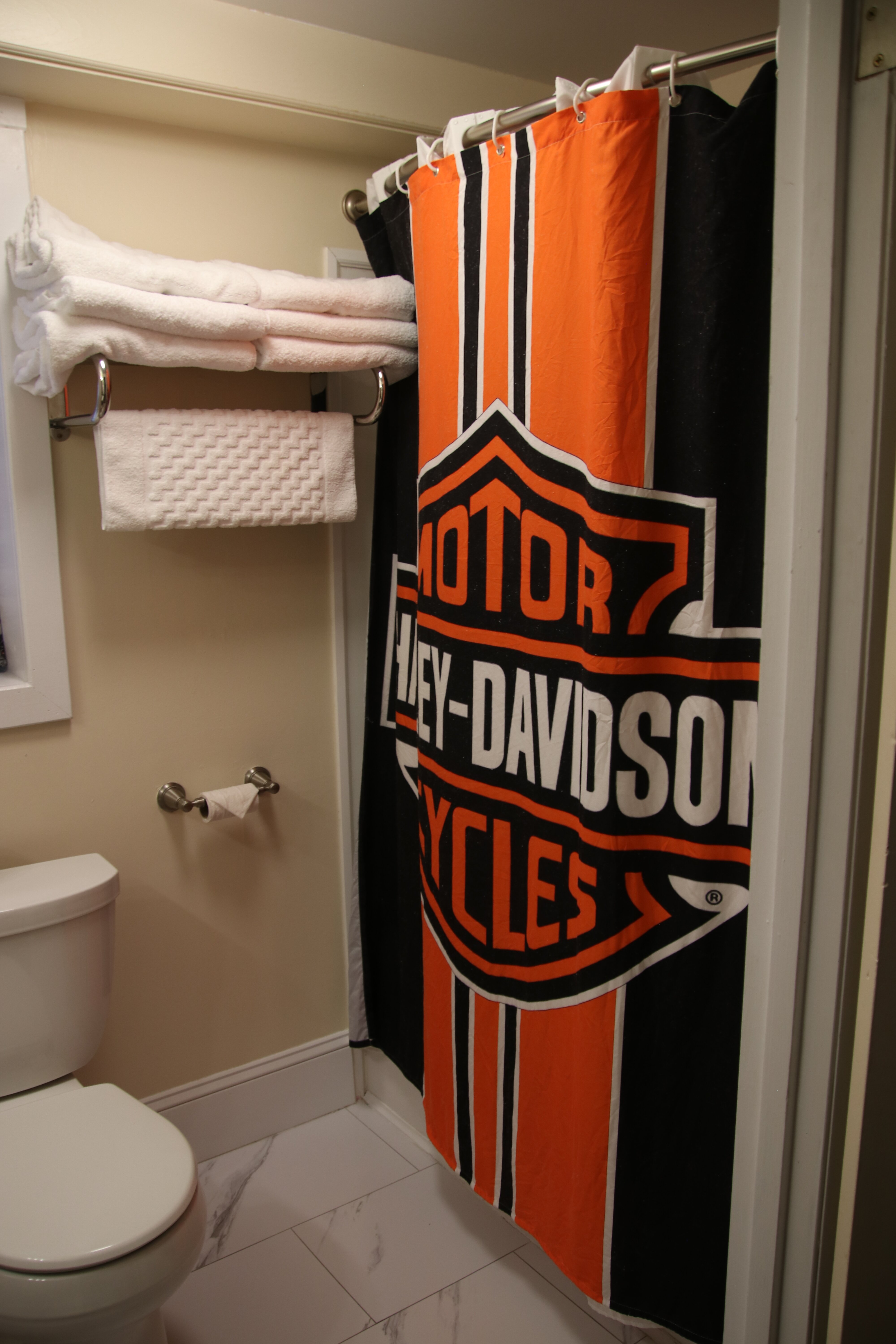 Town House Motel-浴室