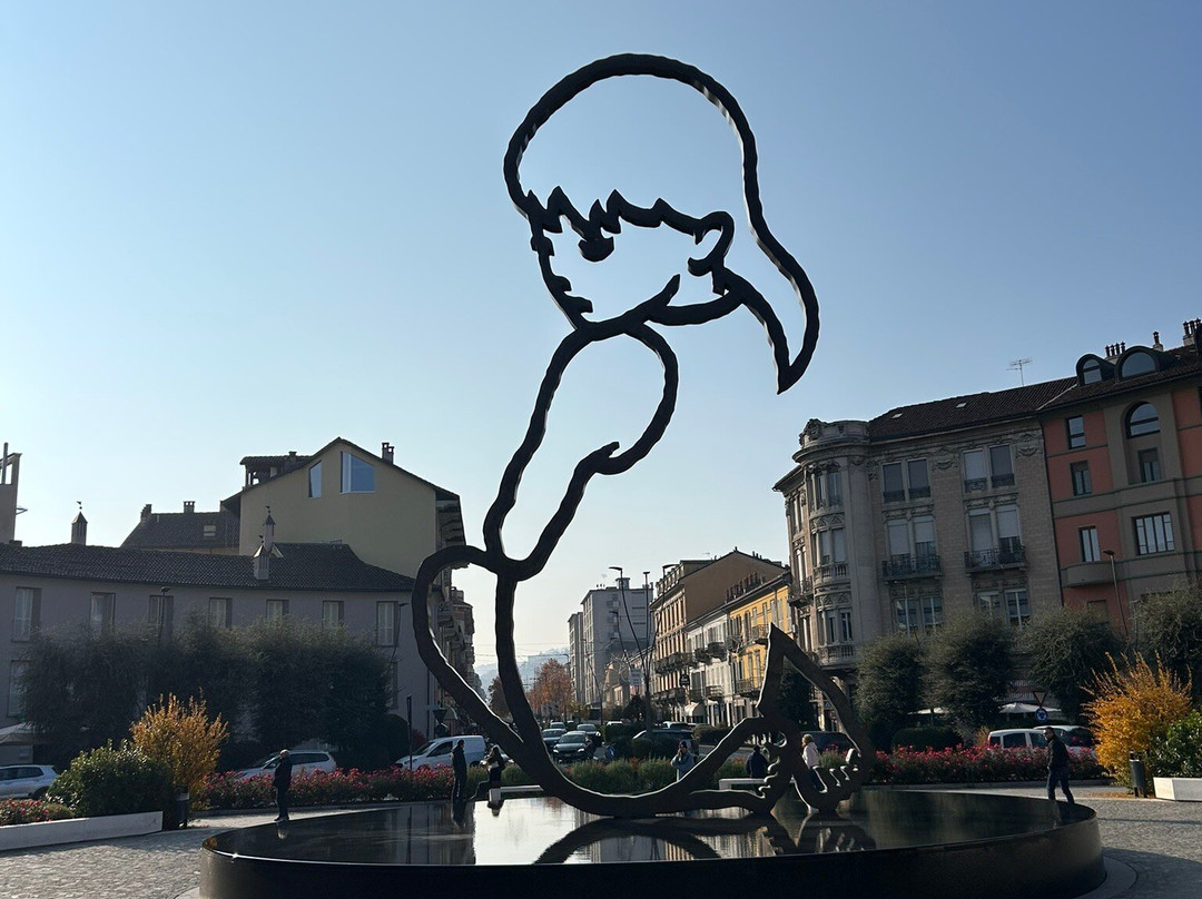 Piazza Michele Ferrero-阿尔巴必去景点