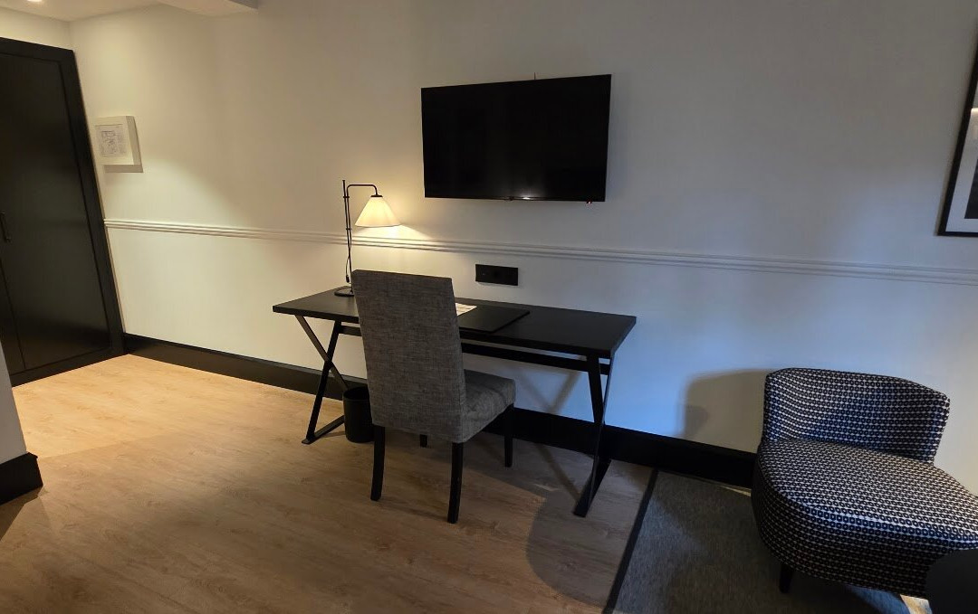 索洛别墅酒店主图