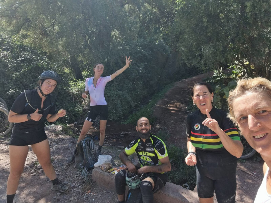 Tizi Trekking-伊姆利勒必去景点