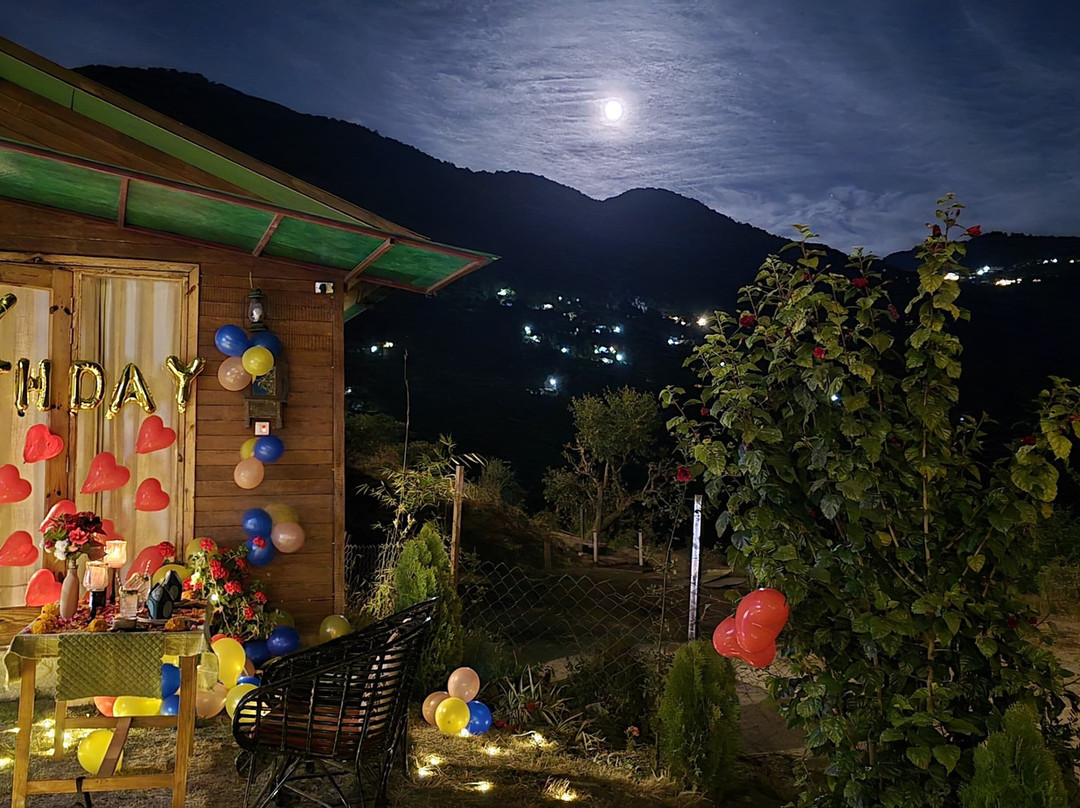 Seclude Pangot, Perch主图