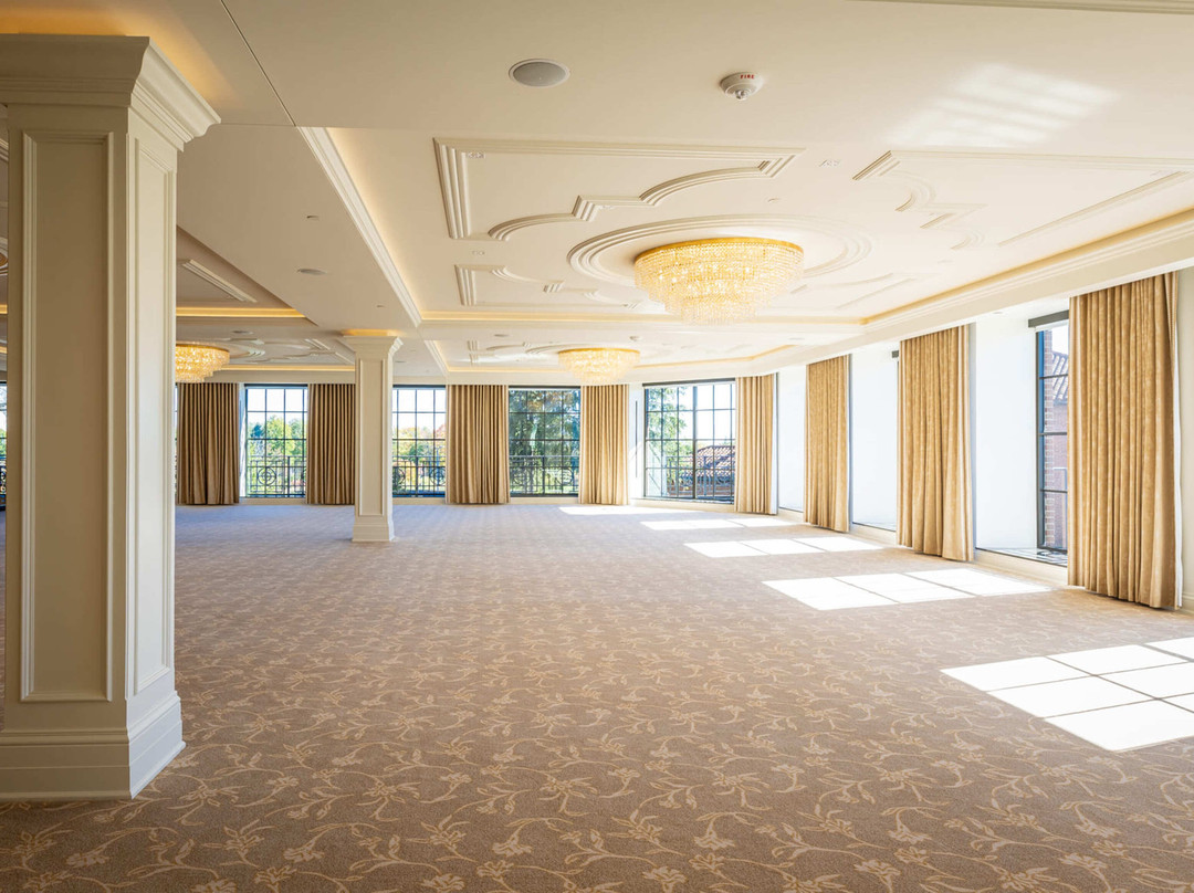 Saint John's Resort主图