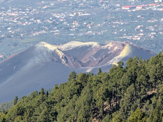 Parque Natural de Cumbre Vieja-La Palma必去景点