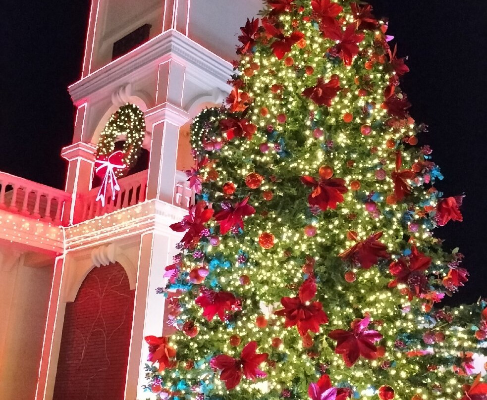 Tacloban Plaza Hotel主图