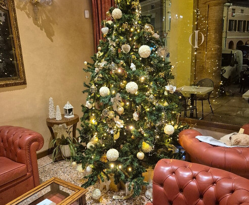 贝斯特韦斯特迪梅达优尼酒店主图