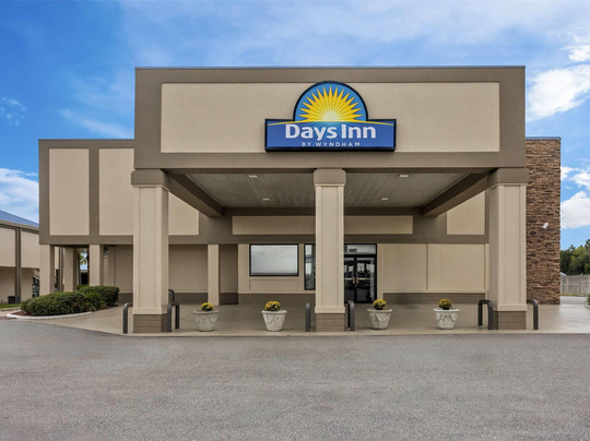 Berlin酒店住宿-Days Inn by Wyndham Adel-South Georgia-Motorsports Park