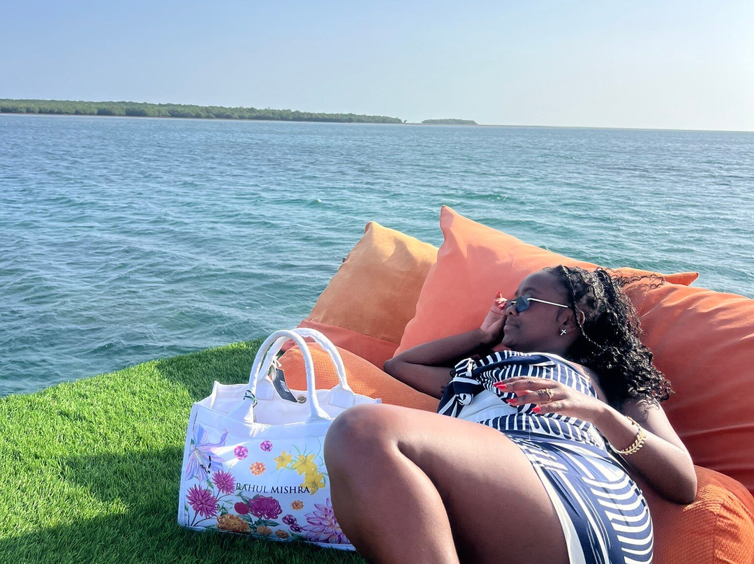 Nomadic Sails-Wasini Island必去景点