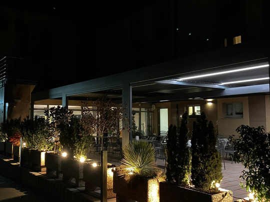 BOWLING Hotel EMINENT-Stupava必去景点