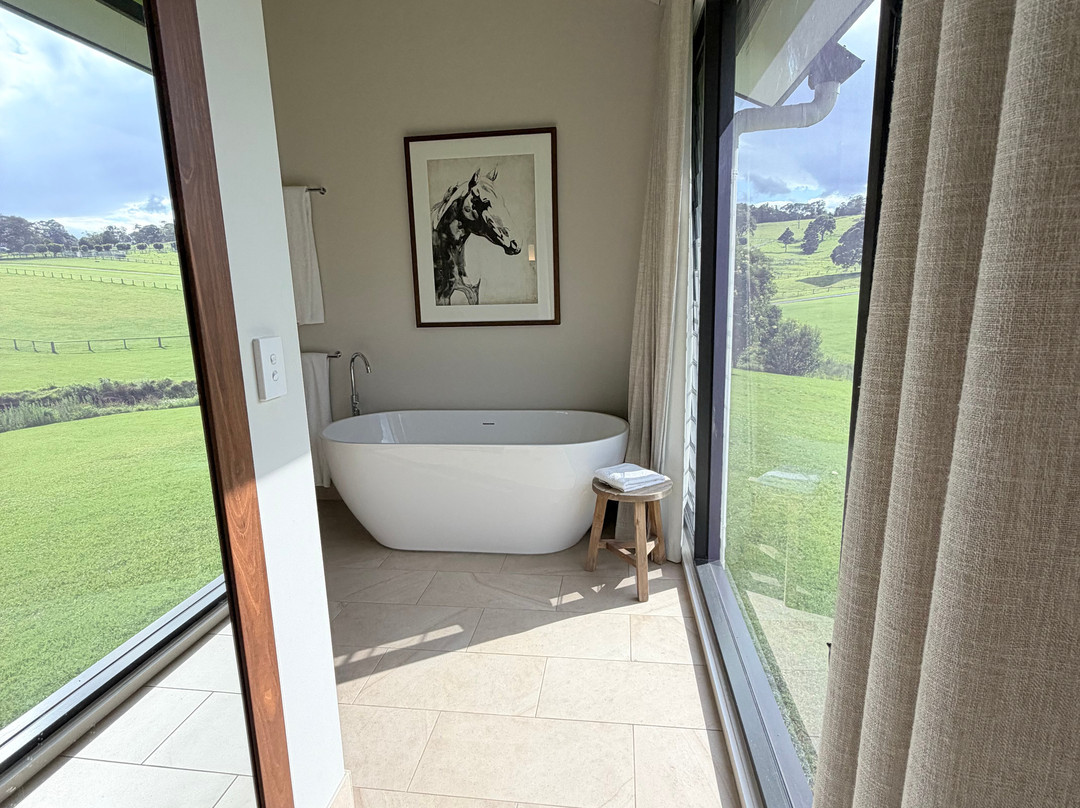 Beechmont Estate主图