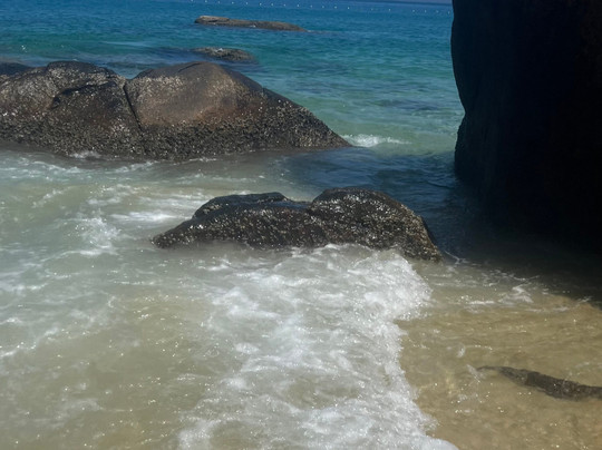 Sol e Sal Turismo Passeios de Lancha Ubatuba-乌巴图巴必去景点