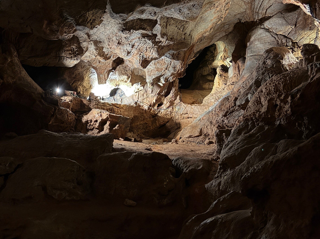 肯特洞穴-托基必去景点