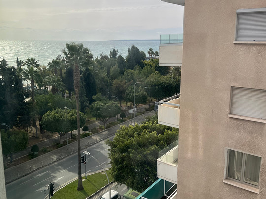 NYX Hotel Limassol by Leonardo Hotels主图